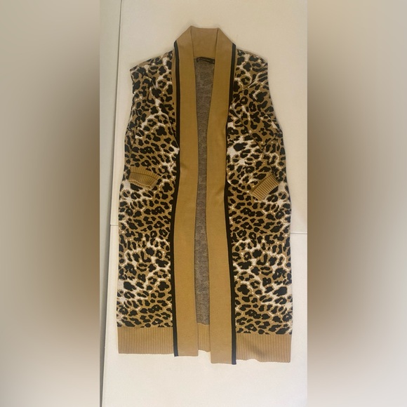 New York & Company Leopard Print Long Sweater - Picture 2 of 5